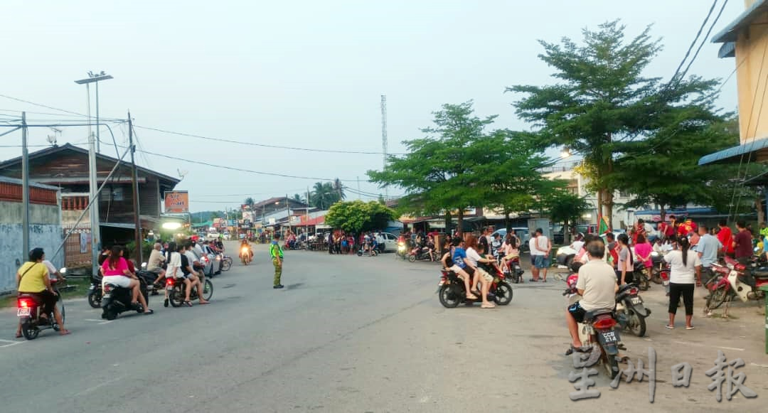 东:金马扬崐圣坛庆宝诞 神明绕境盛况空前