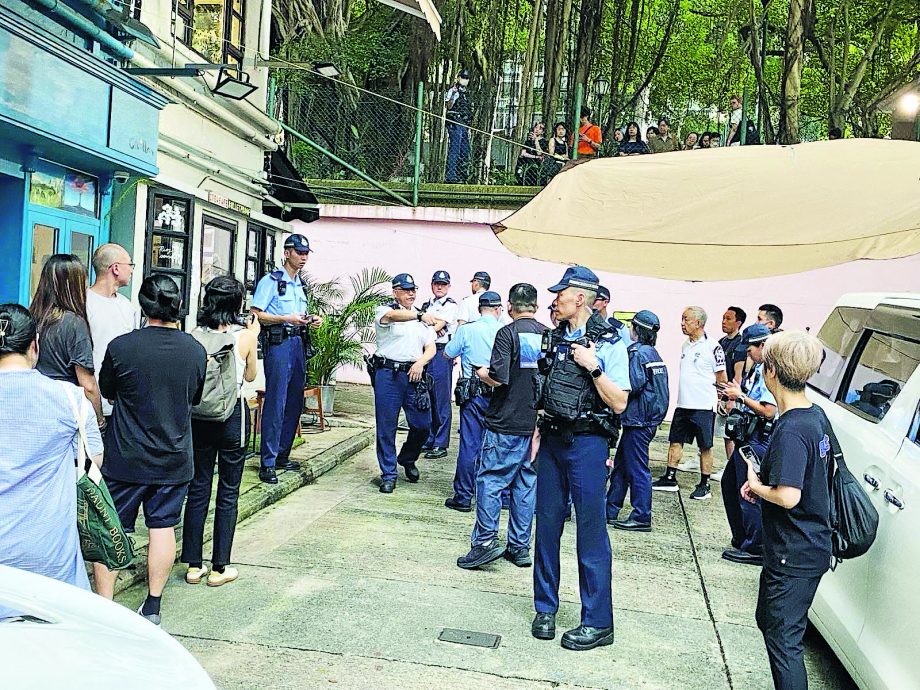 何韵诗开网上音乐会 警接噪音投诉拉封锁线