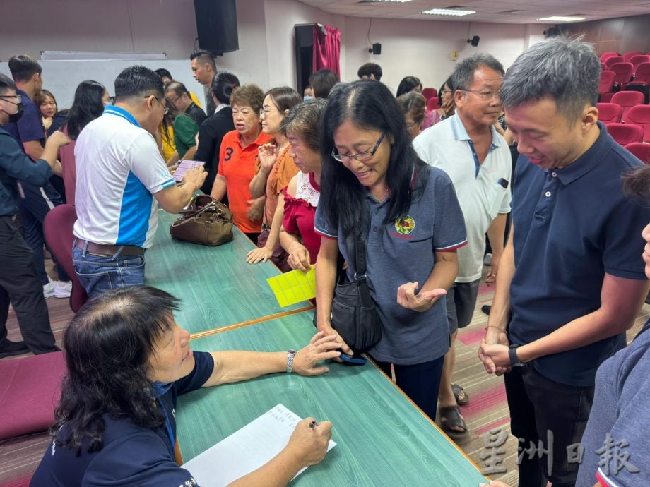 供星洲网/芙中111义卖嘉年华 校方促参与者留意交通管制