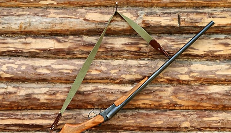 供星洲网:自制猎枪走火 农民重伤四指断裂