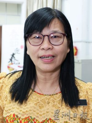 全国版:金群利集团慷慨赞助世华媒体集团旗下四份报章,89所中小学及福利机构受惠