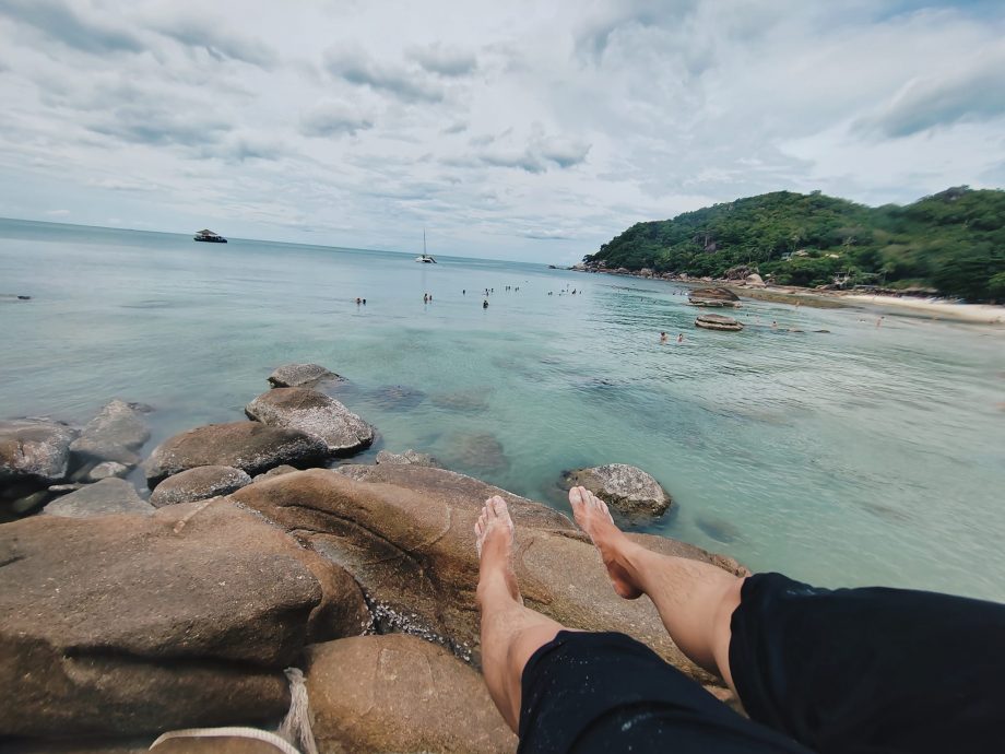 来自森州的芙蓉人陈文俊（38岁）以18天的时间，骑著威士霸从芙蓉出发去泰国曼谷再回到芙蓉，全程2300公里！