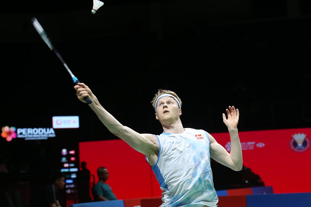 加拿大羽球超级500赛| 奥原希望轻松挺进  安东森 奈良冈闯男单8强