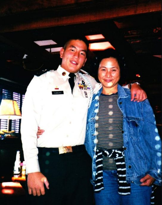 原子鏸叹母逝像噩梦 庆幸2年前回美团聚