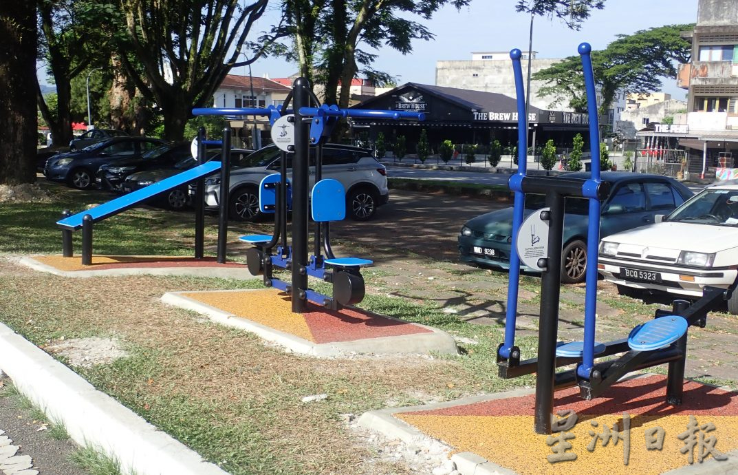 参赛夺奖太平市议会利用奖金设运动器材供市民健身