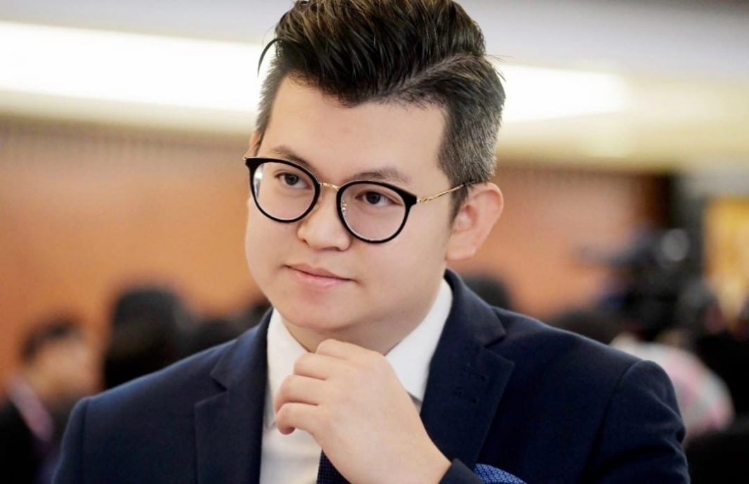 古晋市国会议员兼行动党全国社青团团长俞利文