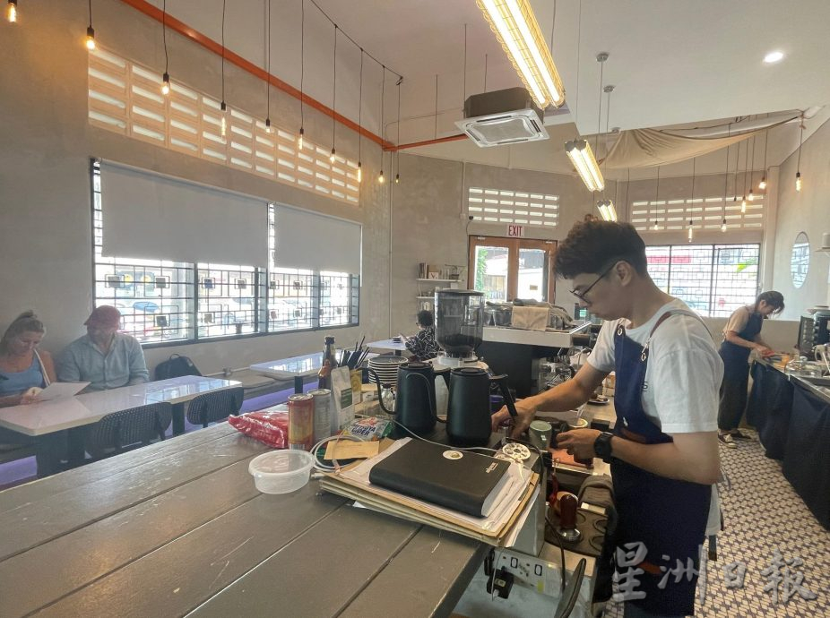 咖啡豆涨价业者观望 怡茶室多暂不起价  