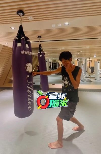 唐治平获聘当泰拳教练 放话能招来明星学员