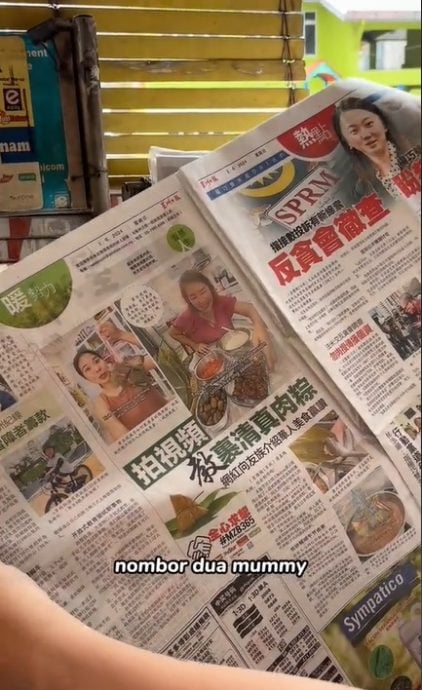 喜见《星洲》登母姐新闻照片 华青阅报尬笑:“看不懂华文!”