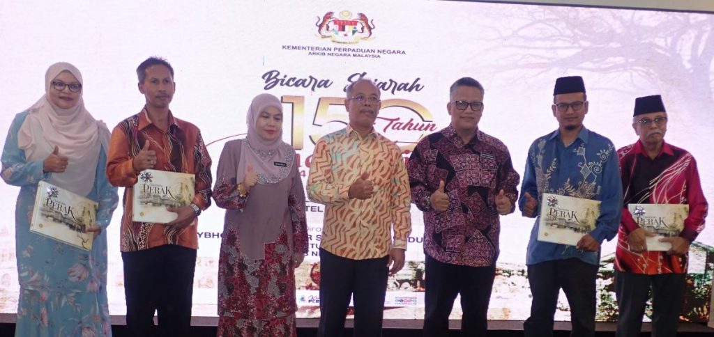 国家档案局吁政府民间团体 网上分享历史文物资料