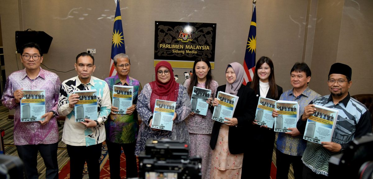 夜报版本//公账会:绕过董事局搞高风险投资 人资基金37.7亿遭滥用