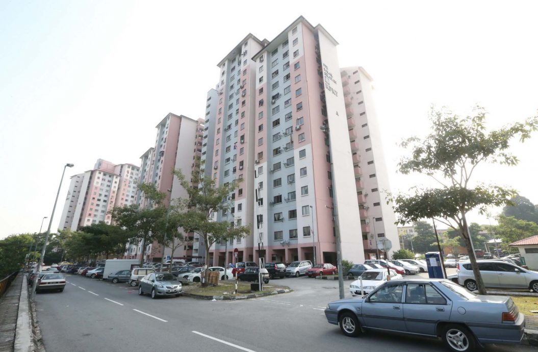 大都会-总稽查司报告//分层地契审批逾365天 隆土地局占35项