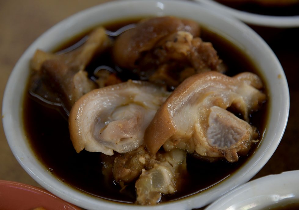 大都会-揾食好易/亚汕肉骨茶