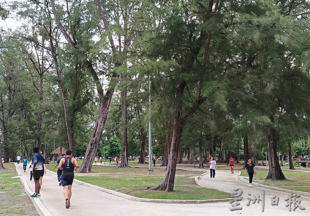 星角摄:休闲公园的午后