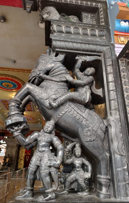 大都会/《异宗求同》:135年历史的巴生斯里顺达拉拉惹柏鲁玛印度庙/21图