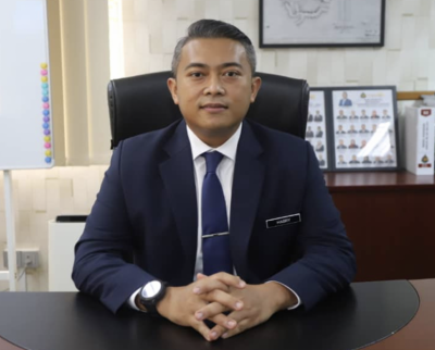 大都会:乌雪市议会换人?/5图