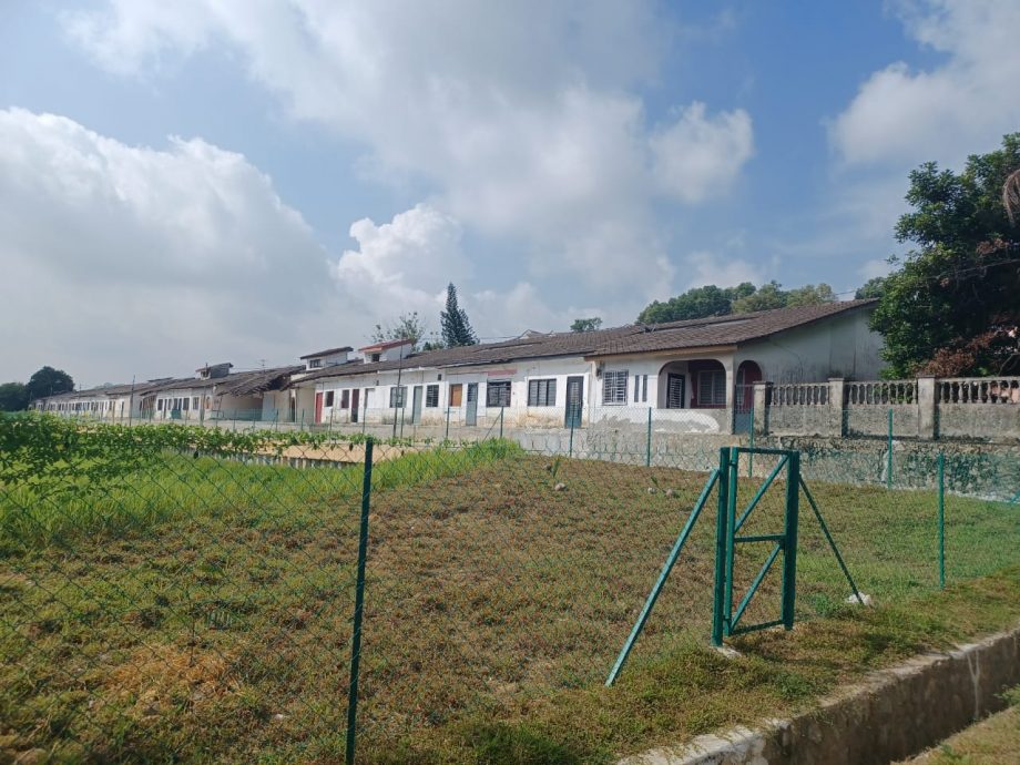 大都会/张睷洋,美华山庄重建屋子工程不宜拖延