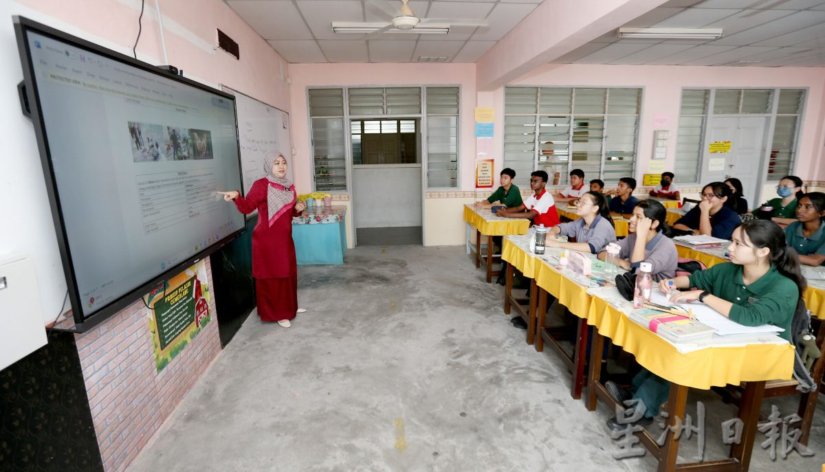 大霹雳封底主文/今天下/【华中现在未来】/丹绒马林公教华中努力打造品牌 要成当地首选中学