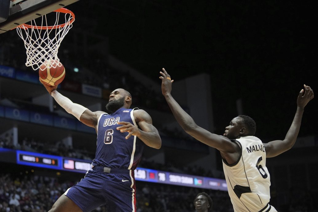 奥运热身赛差点吞首败 美国男篮1分险胜南苏丹