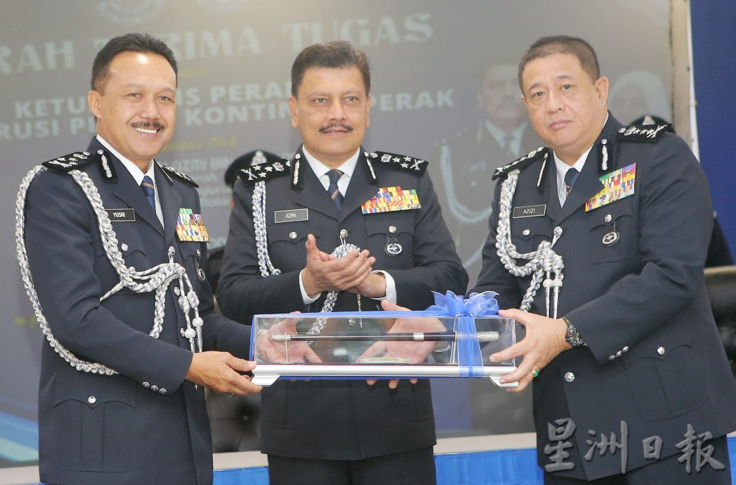 尤斯里调任交警总监 阿兹兹上任霹总警长