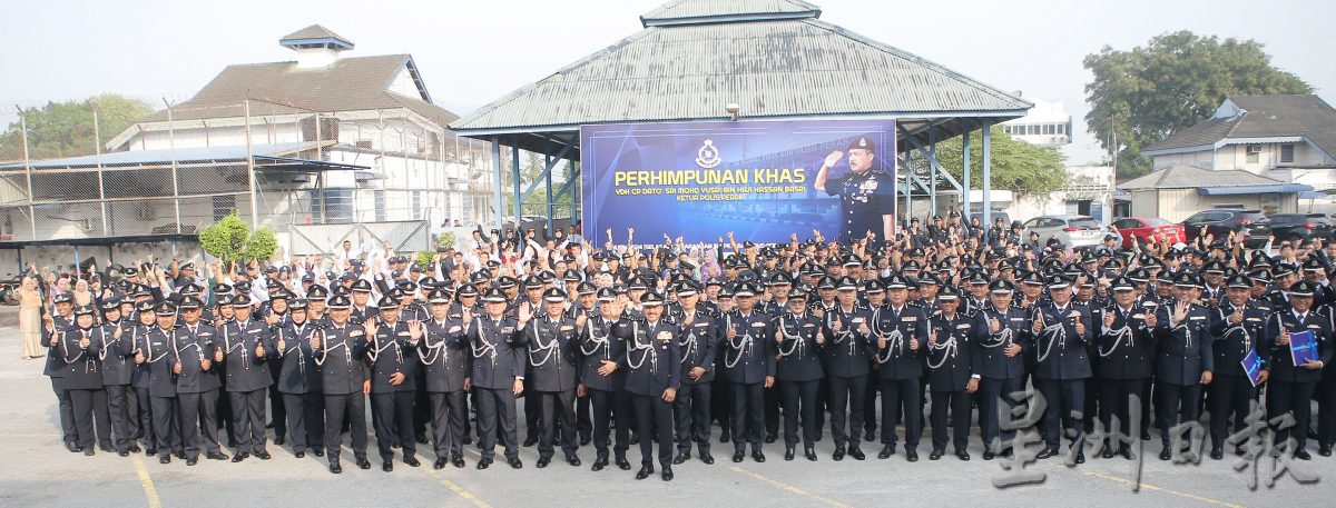 尤斯里调任交警总监 阿兹兹上任霹总警长