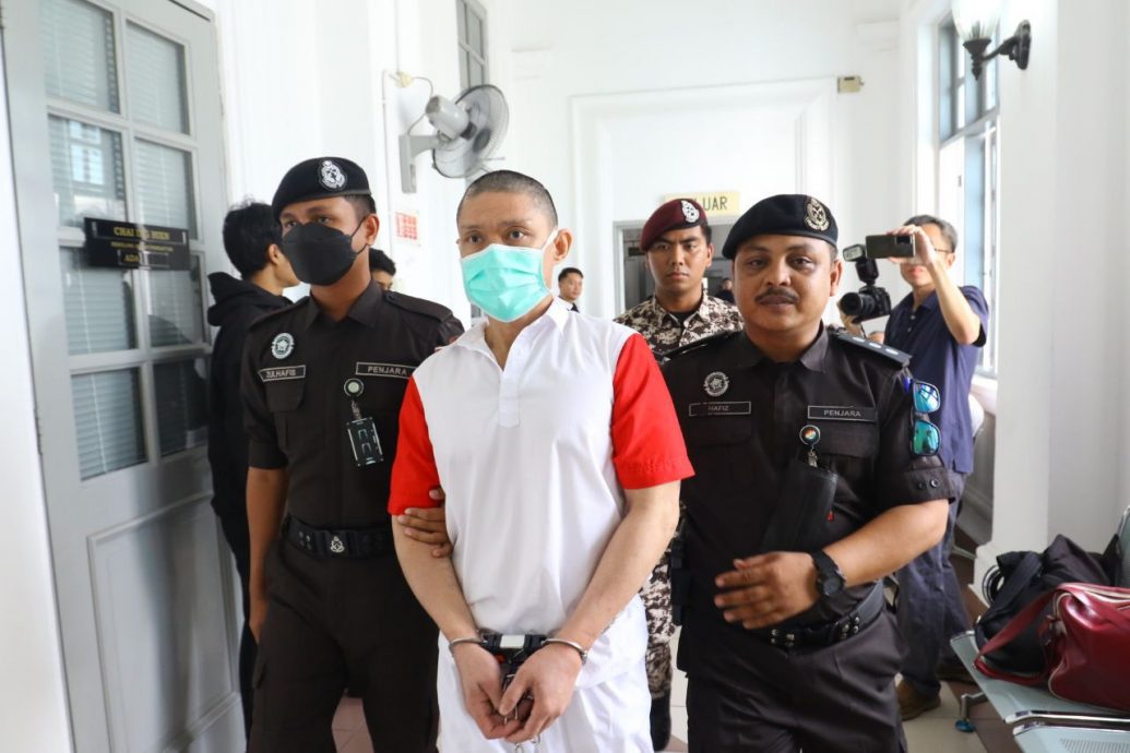 *已签发* 全国:视频:11年前劫杀美容院女东主被判死刑,华男获联邦法院检讨死刑申请,改判36年监禁和12下鞭笞