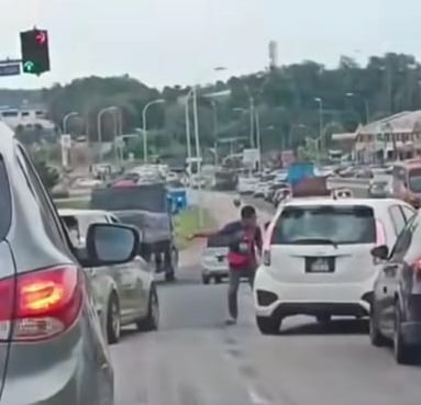 *已签发* 柔︰男子敲击对方车子,警援刑事条文查案