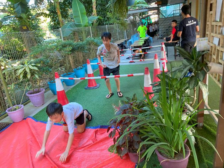 *已签发* 柔(校园版头):麻县联合制服团体生活营 7华小的113名学生受益匪浅