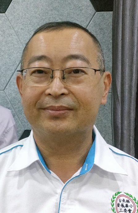 *已签发* 柔:【民生特工队】士乃机场路问题多,积水、枯树、烂路