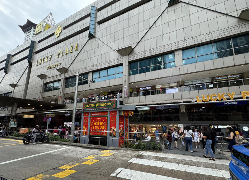 *已签发* 柔:狮城二三事:爬顶楼停车场围墙 3玩命青年被捕