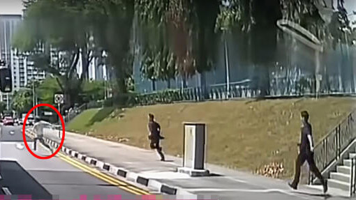 *已签发* 柔:狮城二三事:逃追捕撞灯柱 2毒男落网