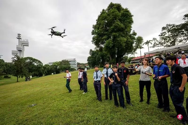 *已签发*柔:狮城二三事:毗邻新加坡理工 杜佛路设第2个无人机飞行区