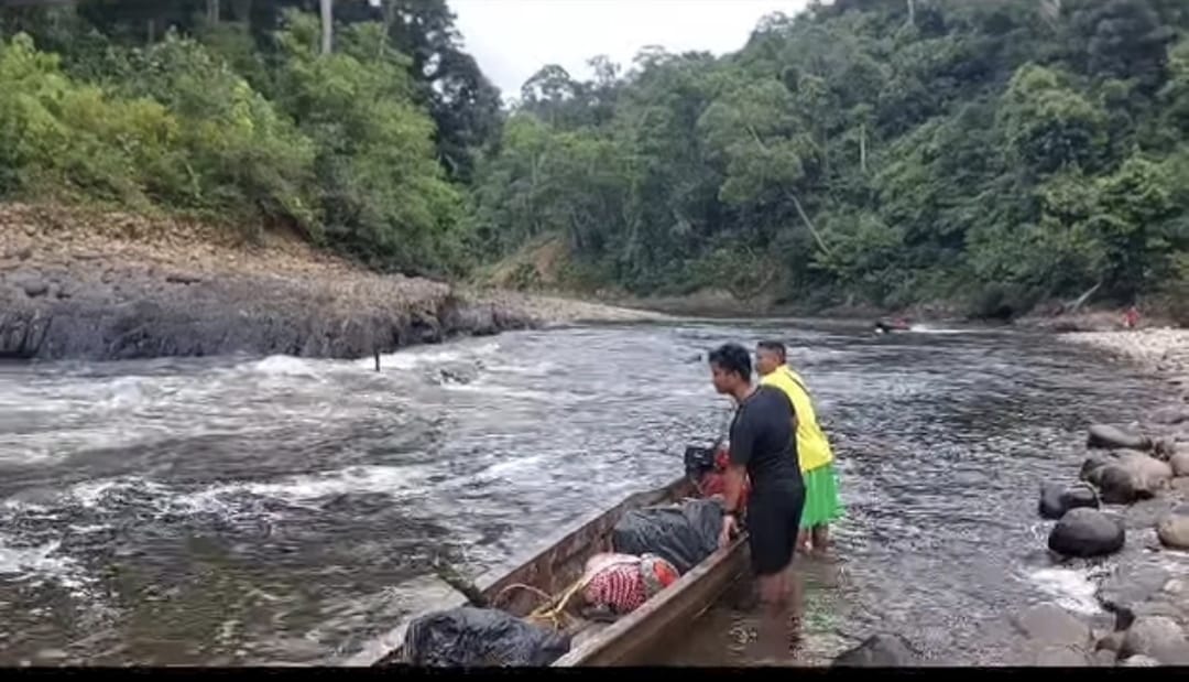 *已签发*（柔封面）柔：善心美事：退休老师投身义工，为改善原住民生活