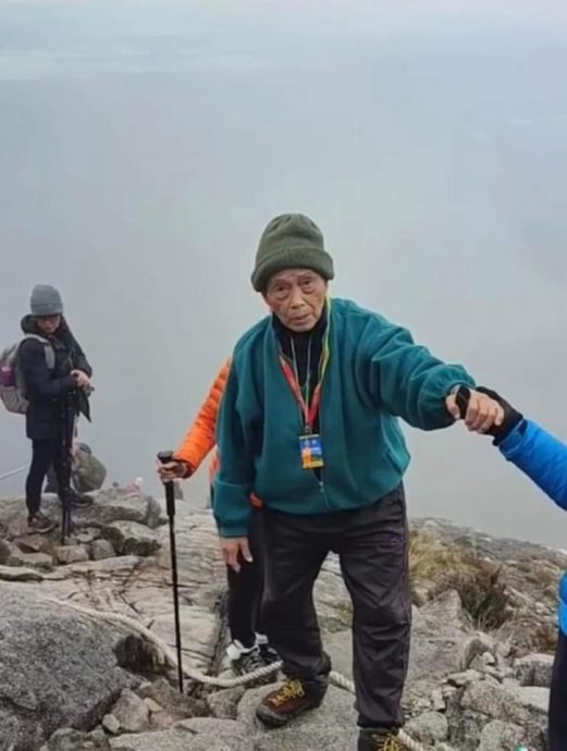 布亚丁于2022年90岁高龄时,8度攻顶神山。