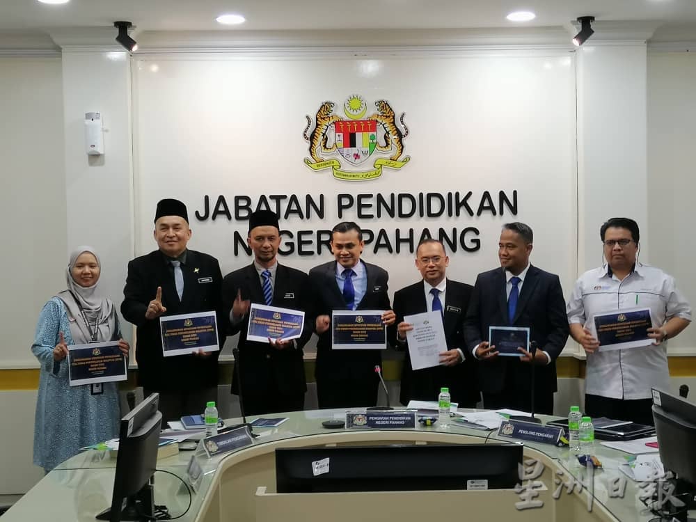 彭106名STPM考生获4.0满分,报考华文科取得100%及格率。