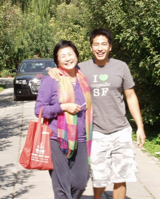 忆郑佩佩临终时光 原和玉:妈妈是生命中的明星