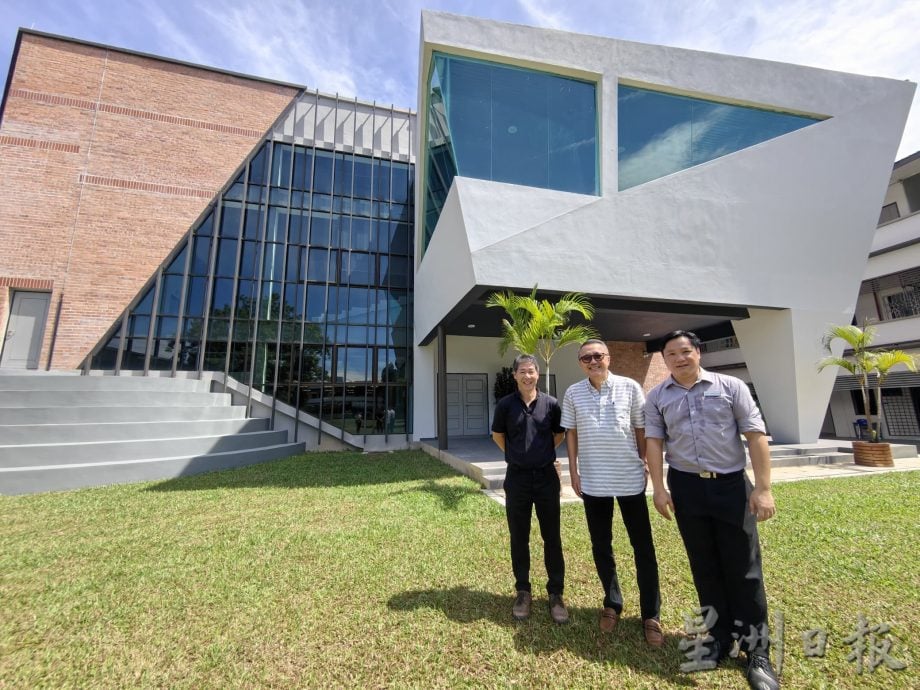 怡卫斯理学校创校百年 转危为机用心办学迈进