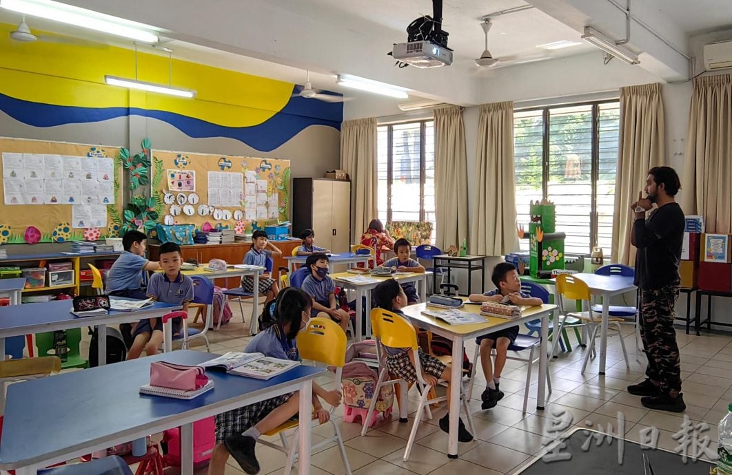 怡卫斯理学校创校百年 转危为机用心办学迈进