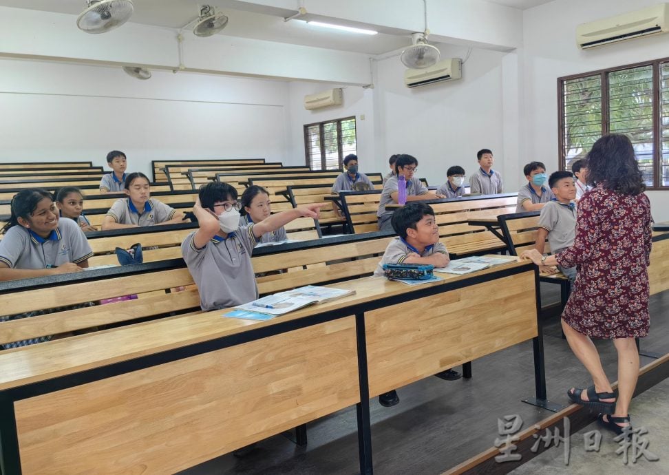 怡卫斯理学校创校百年 转危为机用心办学迈进 