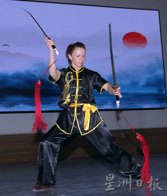 怡精武百年庆千人宴 精武人齐展精武精神
