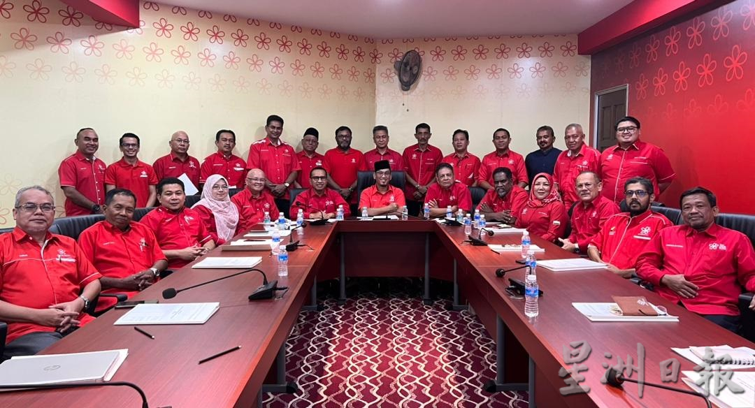 慕尤丁提议团结计划 霹土团党一致支持