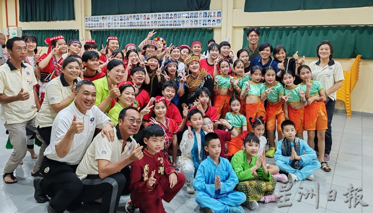 振亮阁与慈济联办大型健康活动