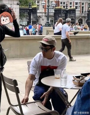 未走出丧母之痛 阮经天英国散心被偶遇