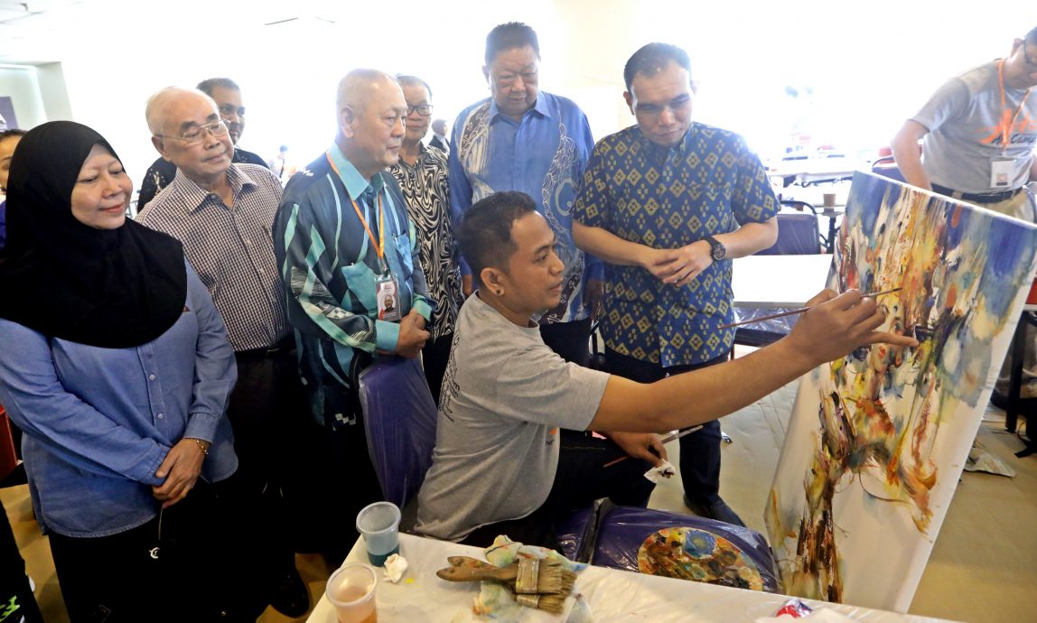 本报为媒体伙伴:“艺之桥”国际艺术营开幕