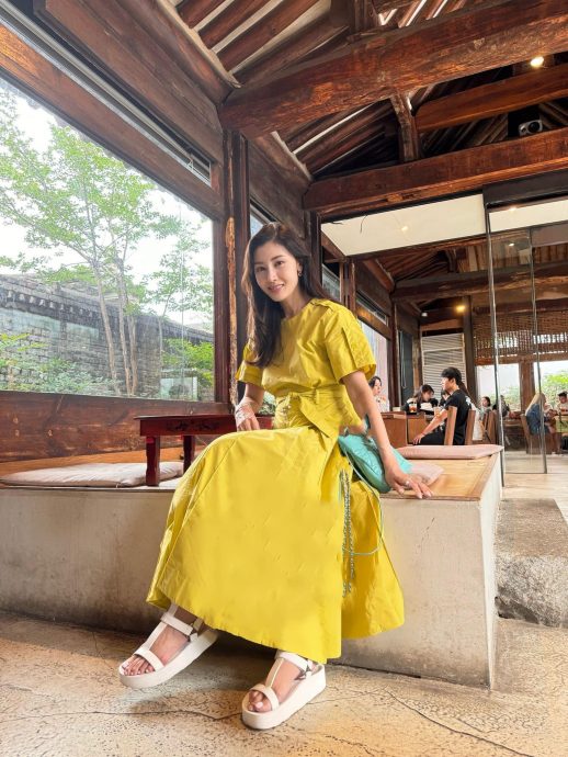 李嘉欣疑似过度P图 手臂竟少了一截