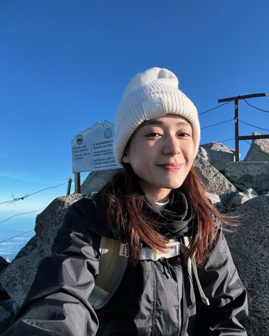 梁祖仪成功攻顶神山 开心30岁前完成不可能