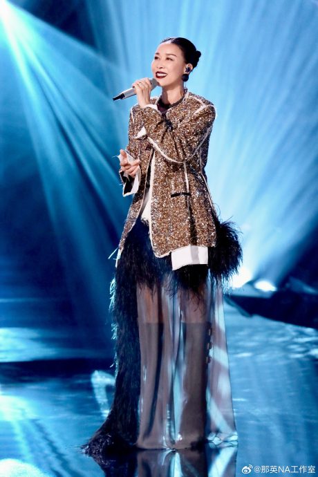 歌手2024|那英首夺第1决赛争歌王 飙泪亏评审终于有良心
