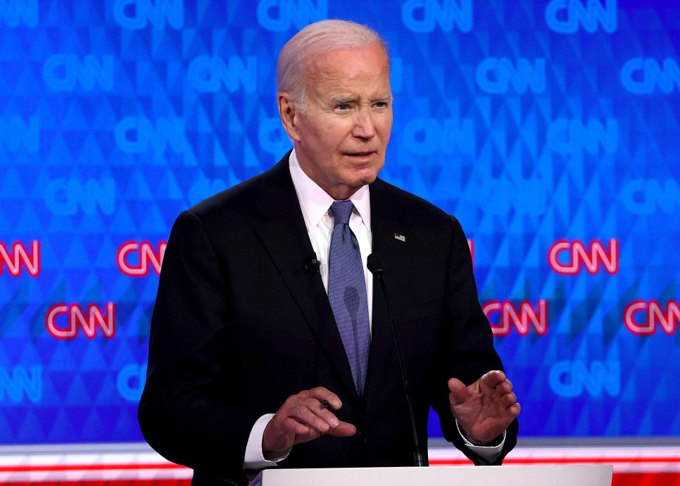 民调:四份之三选民称拜登应退选