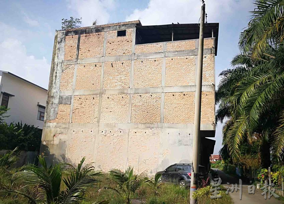 沉寂许久 爱大华燕屋爆窃又再现