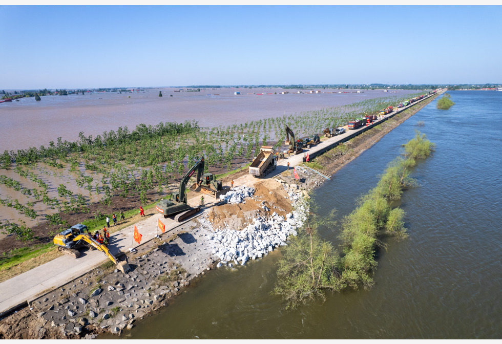 洞庭湖决堤 封堵工作预计为期4天